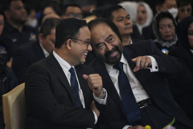 Faizal Assegaf Sebut Jokowi Frustasi Hadapi Manuver Surya Paloh, Sejak NasDem Deklarasikan Anies