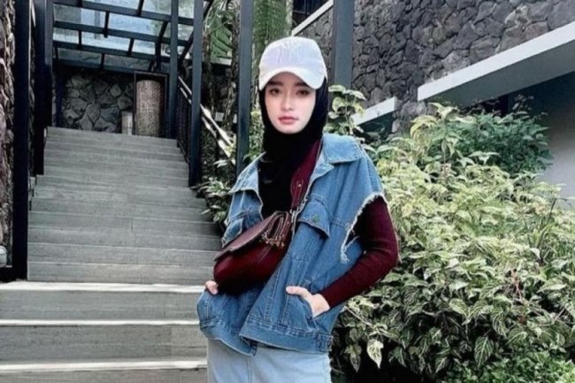 Inara Rusli Pamer Foto di Bathtub, Publik Protes Keras: Ya Allah, Auratnya Kebuka