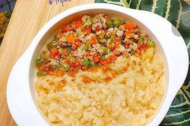 Resep Nasi Tim Praktis dan Kaya Gizi Sehat, Cocok untuk Bayi Belajar Konsumsi Makanan Padat