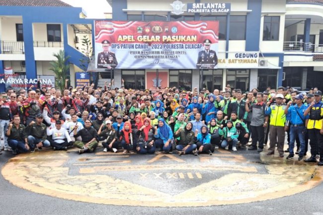 Puluhan Komunitas Otomotif di Cilacap Deklarasi Tertib Lalu Lintas dan Tolak Geng Motor