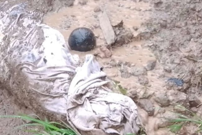 Fakta-fakta Jenazah Keluar dari Liang Kubur saat Banjir di Padang