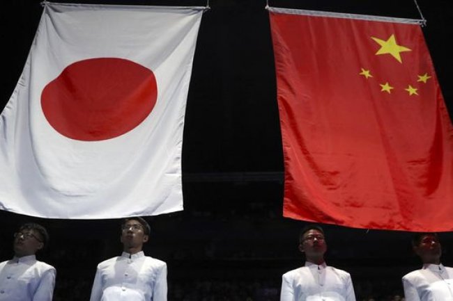 Mirip Jepang, 'Kiamat' Baru China karena Warga Malas Belanja