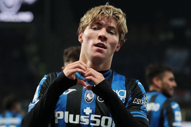 Kabar Terbaru Transfer Rasmus Hojlund Ke Manchester United: Kesepakatan Personal Rampung, Proposal Ke Atalanta Urung