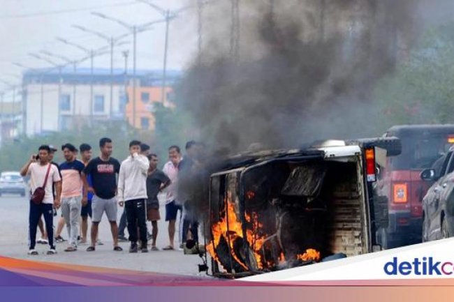 Petaka 2 Wanita Diarak Bugil dan Diperkosa Berujung Kerusuhan di India