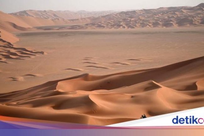Kisah Sedih di Hari Asyura dan yang Menggembirakan