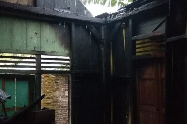 Breaking News, Jelang Subuh Warga Gumelem Kulon Banjarnegara Dikagetkan Peristiwa Kebakaran Rumah