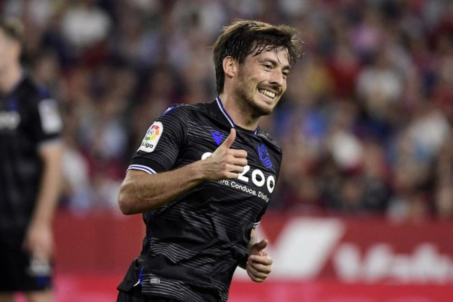 Top 3: Penghormatan Manchester City untuk David Silva yang Pensiun