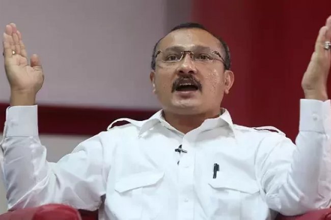 Nilai Rocky Gerung Menghasut dan Memprovokasi Karena Sebut Jokowi Bajingan Tolol, Ferdinand: Makhluk Ini Harus Dihukum