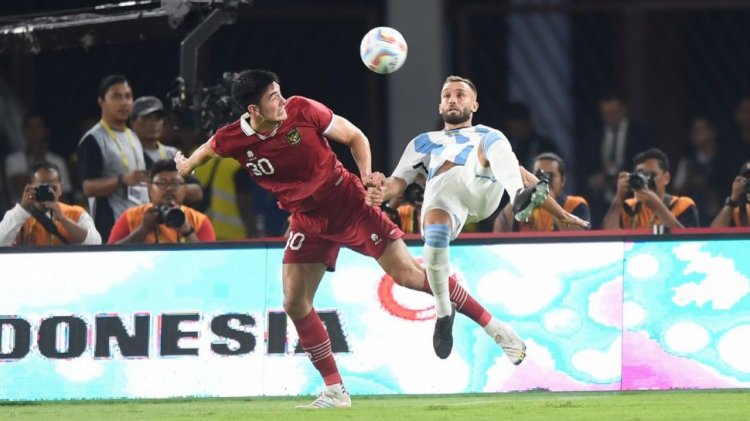 MANTAP! Bek Timnas Indonesia Laris Manis Di Liga Inggris, Jadi Rebutan Banyak Klub