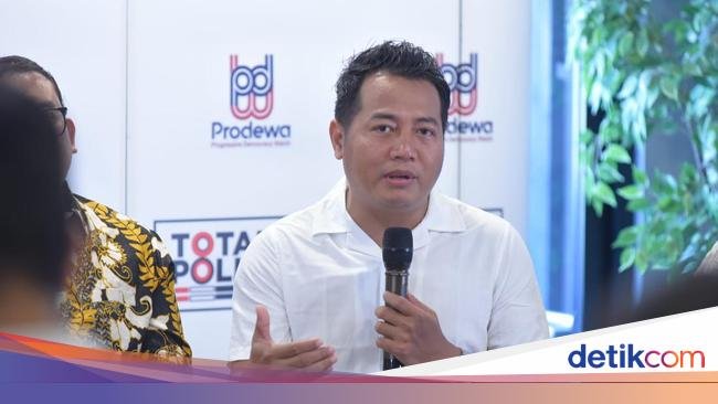 Analisis Bos PPI soal Jokowi Jumpa Prabowo dan Hasto PDIP Temui Mensesneg