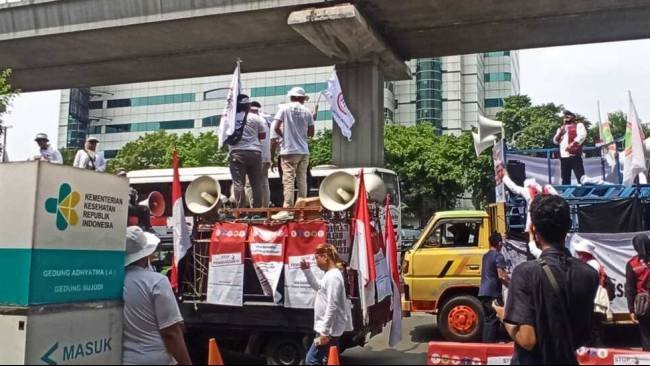 Dokter dan Tenaga Kesehatan Demo Kepung DPR Hari Ini, Tolak Pengesahan RUU Kesehatan