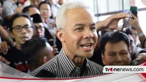 Baju Kampanye Ganjar Mulai Dikomentari PKS, Mardani Ali sebut Kurang Berani