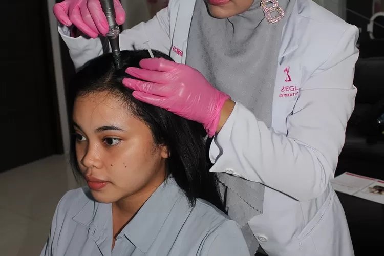 Ini Ciri-Ciri Kebotakan Rambut yang Harus Kamu Ketahui