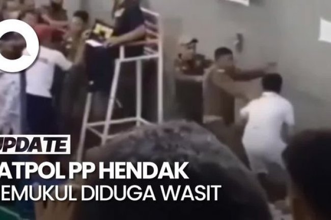 Momen Turnamen Bulutangkis HUT Sulsel Ricuh, Satpol PP Nyaris Pukul Wasit