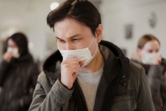 Jangan Asal! Ini Beda Penanganan Batuk Berdahak dan Batuk Kering