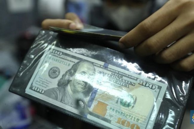 Ramai Asing Serbu RI Saat IHSG & Rupiah Lesu Tak Berdaya