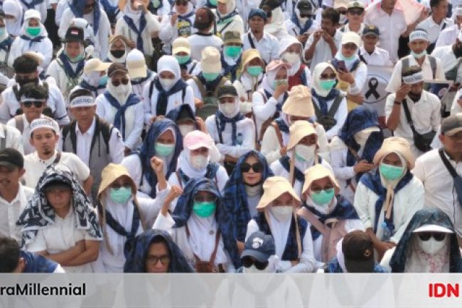 Demo di Gedung DPR, Honorer Banten Minta Diangkat Jadi PNS