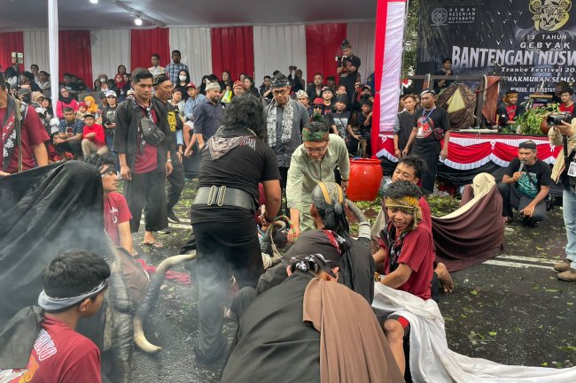 Hasanuddin Wahid Dukung Kesenian Bantengan Tampil di Event Nasional dan Internasional