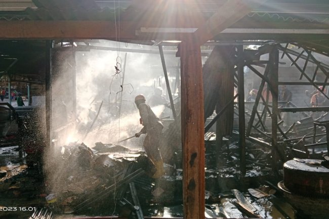 Kebakaran Gudang Bengkel, 9 Sepeda Motor Hangus Terbakar