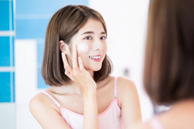 Punya Banyak Manfaat, Ini 6 Fungsi Azelaic Acid untuk Kulit
