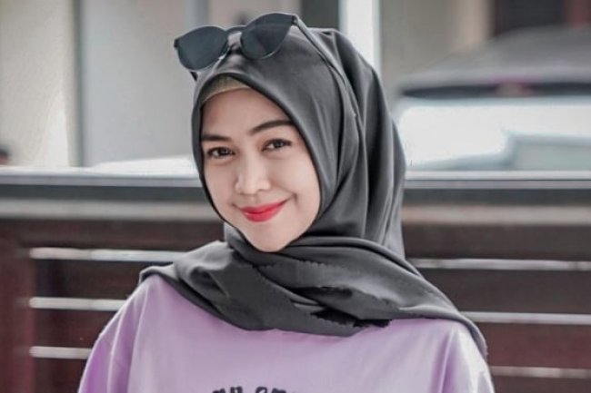 Gegara Bikin Konten Sang Ibu saat Sakit, Ria Ricis Disumpahi Mati dan Siap Dikontenin