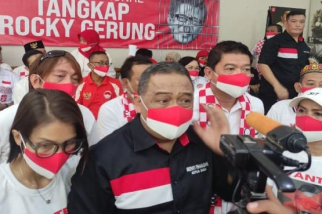 Benny Rhamdani Terus Serukan Aksi Tangkap Rocky Gerung: Eskalasinya Ditingkatkan