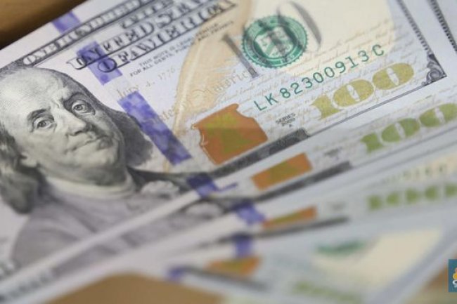 Inflasi AS Masih Bandel, Rupiah pun Ambruk