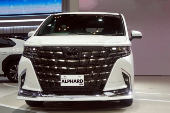 Banyak Pilihan, Ini Daftar Mobil Hybrid di Ajang GIIAS 2023