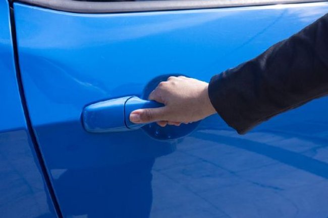 Biang Masalah Pintu Mobil Bunyi Enggak Enak Saat Dibuka-tutup