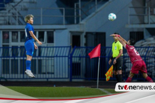 Netizen Minta FIFA Buat Aturan Lemparan Jarak Jauh Pratama Arhan Setelah Diikuti Robi Darwis di Timnas Indonesia U-23