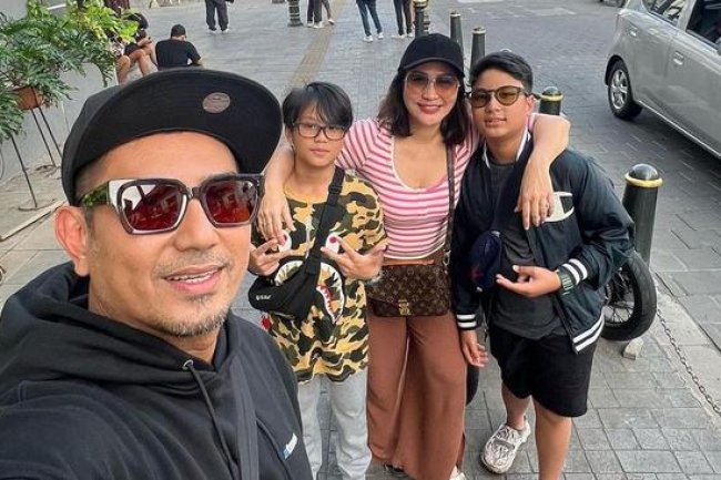 7 Potret Kehidupan Rio Febrian & Sabria Kono, Hidup di Yogyakarta dan Jalani Bisnis Kecantikan