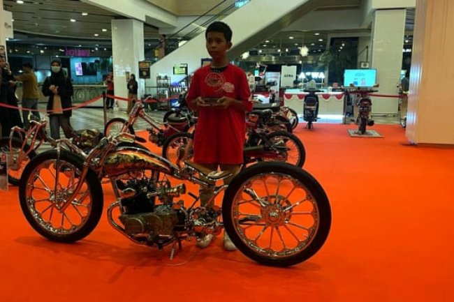 Terpopuler Otomotif: Usia 16 Tahun Jago Modifikasi Motor Honda, Juru Parkir Viral di Media Sosial