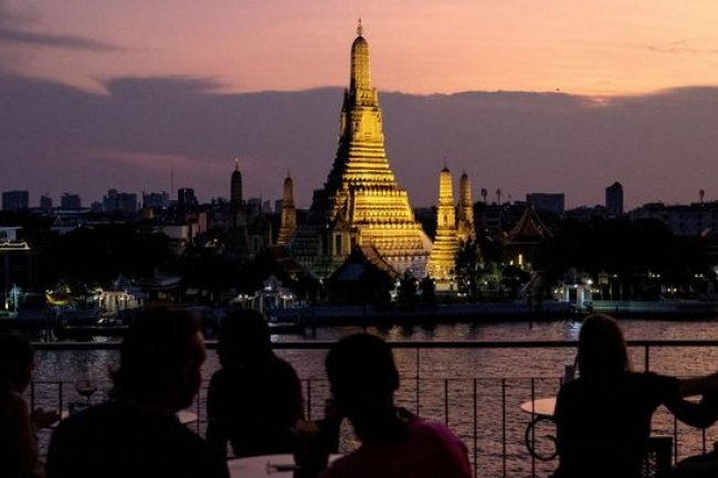 Mengapa Ekonomi Thailand Lebih Tahan Krisis Politik Ketimbang RI?