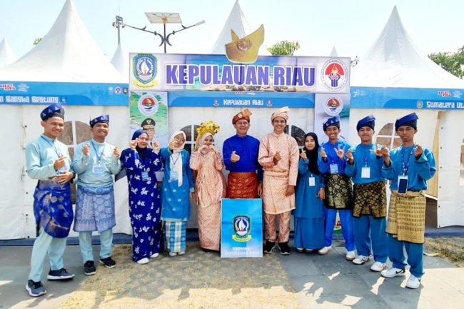 Kepri Juara 1 Lomba Teknologi Informasi Perangkat Keras 2023