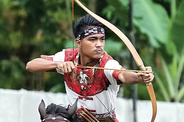 Wakili Indonesia dari Utusan Sekolah, Kakak Beradik Atlet Panahan Berkuda Berprestasi Internasional