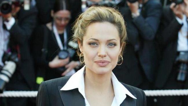 Perebutan Harta Angelina Jolie & Mantan Suami Selesai, Brad Pitt Disebut 'Menang Banyak'