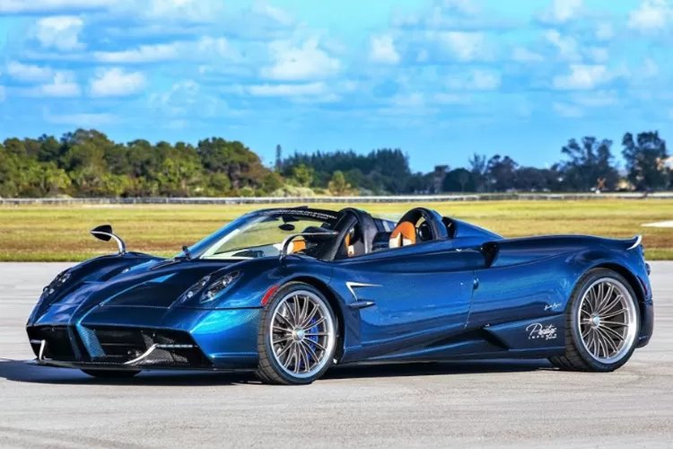 Pagani Huayra Roadster: Mobil Super Mewah yang diproduksi oleh Perusahaan Otomotif Italia, Yuk Intip Mesinnya