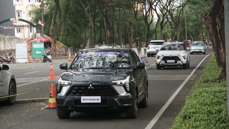 Ragam Aktivitas Booth Mitsubishi Motors di GIIAS 2023, Salah Satunya Test Drive Paling Diminati