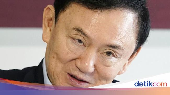 Setelah 15 Tahun di Pengasingan, Thaksin Akhirnya Pulang ke Thailand