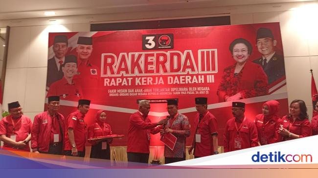 Pesan DPP PDIP ke Walkot Makassar Danny Pomanto Usai Resmi Jadi Kader