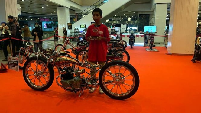 Terpopuler Otomotif: Usia 16 Tahun Jago Modifikasi Motor Honda, Juru Parkir Viral di Media Sosial