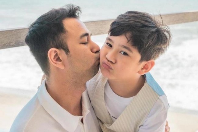 Rafathar Ditonjok Teman Sekolah, Raffi Ahmad Langsung Turun Tangan