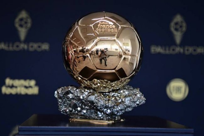 Perbandingan Prestasi Dua Kandidat Teratas Peraih Ballon d'Or 2023: Lionel Messi dan Erling Haaland