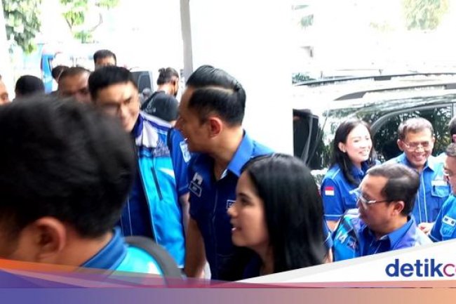 AHY Tiba di Markas Demokrat Jelang HUT ke-22 Partai