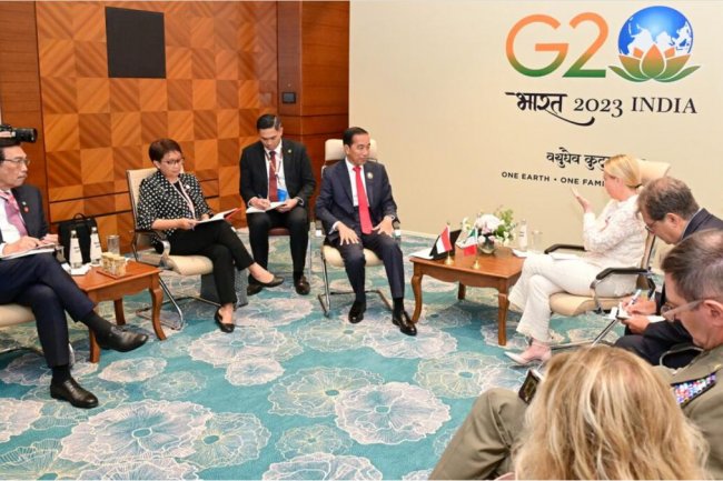 Presiden Jokowi Ajak Italia Investasi Kendaraan Listrik di Indonesia