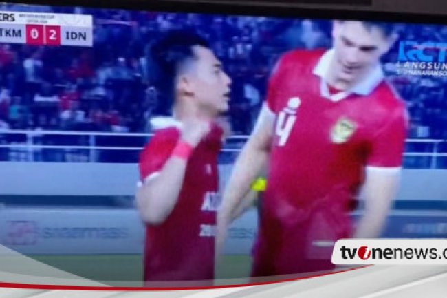 Momen Lucu Elkan Baggott Kepo dengan Selebrasi Pratama Arhan untuk Azizah Salsha di Laga Timnas Indonesia U-23 dan Turkmenistan