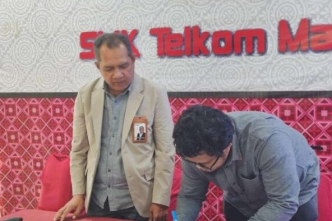 APJII Sulampua dan SMK Telkom Teken Kerjasama Pengembangan SDM Melalui Kegiatan Terencana di Bidang Teknologi Informasi