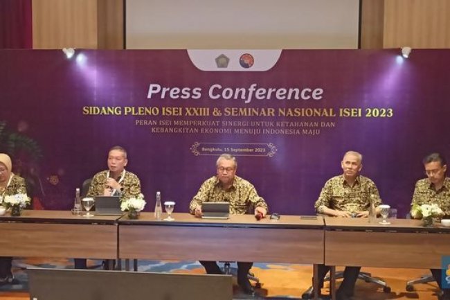 Bos BI Blak-blakan 5 Ancaman Ini Hantui Ekonomi RI & Global