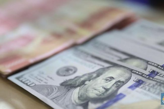 Pasar Menunggu Data Ekonomi, Rupiah Makin Dekati Rp15.400
