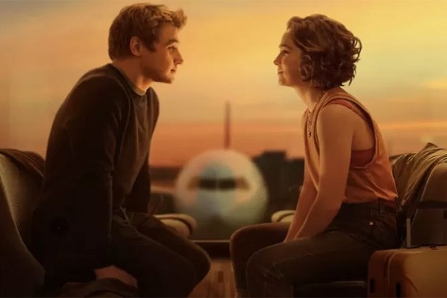 Sinopsis Film Love at First Sight, Kisah Dua Orang Asing yang Jatuh Cinta di Pesawat